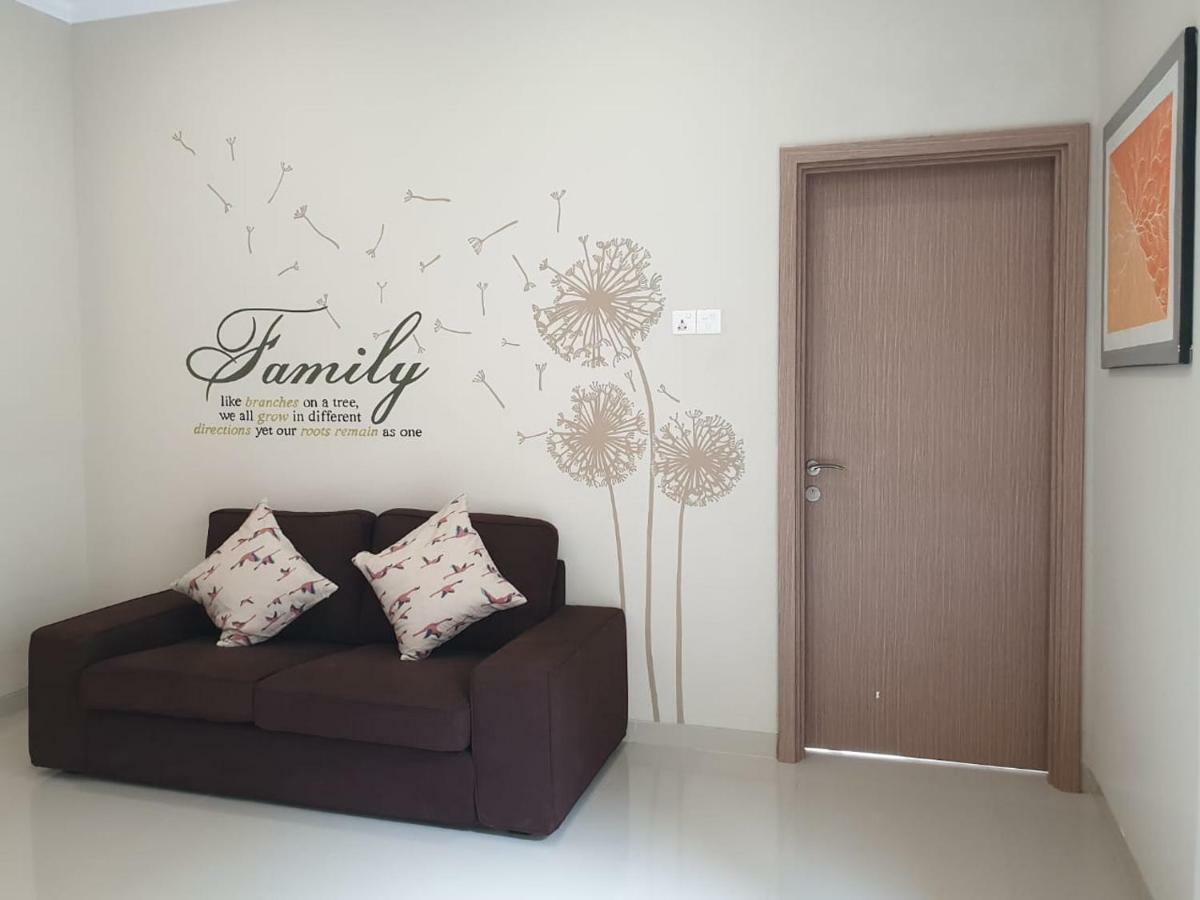 Danka@Taman Golf Residence Batam Екстериор снимка